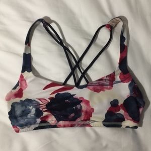 Lululemon Free to Be Bra